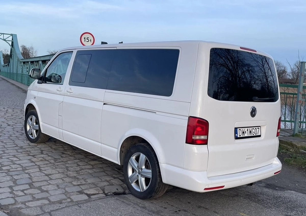 Volkswagen Multivan cena 119500 przebieg: 266000, rok produkcji 2015 z Wrocław małe 277